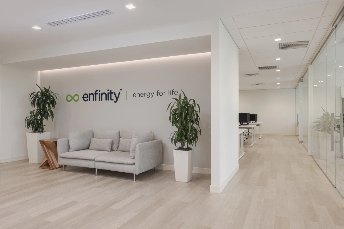 ​Why Spec Suites Win Tenants Faster: The Design Decisions That Close Deals
